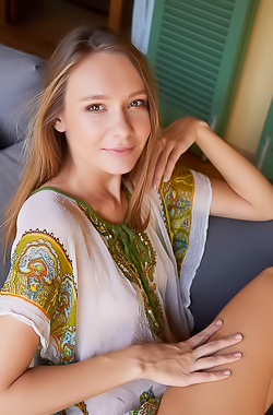 Mirabella - Gorgeous blonde girl in high-heels enjoying the afternoon
